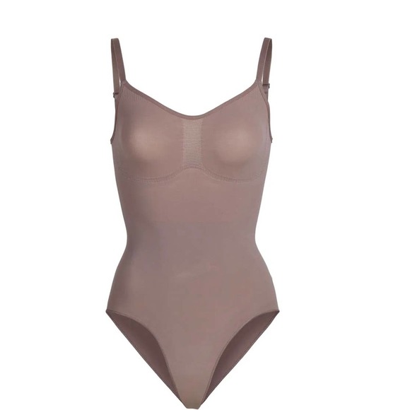 SKIMS Other - SKIMS Sculpting Bodysuit Brief With Snaps Umber S/M